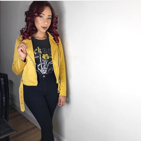 Meet your Posher, Ashlee - Picture 4 of 5